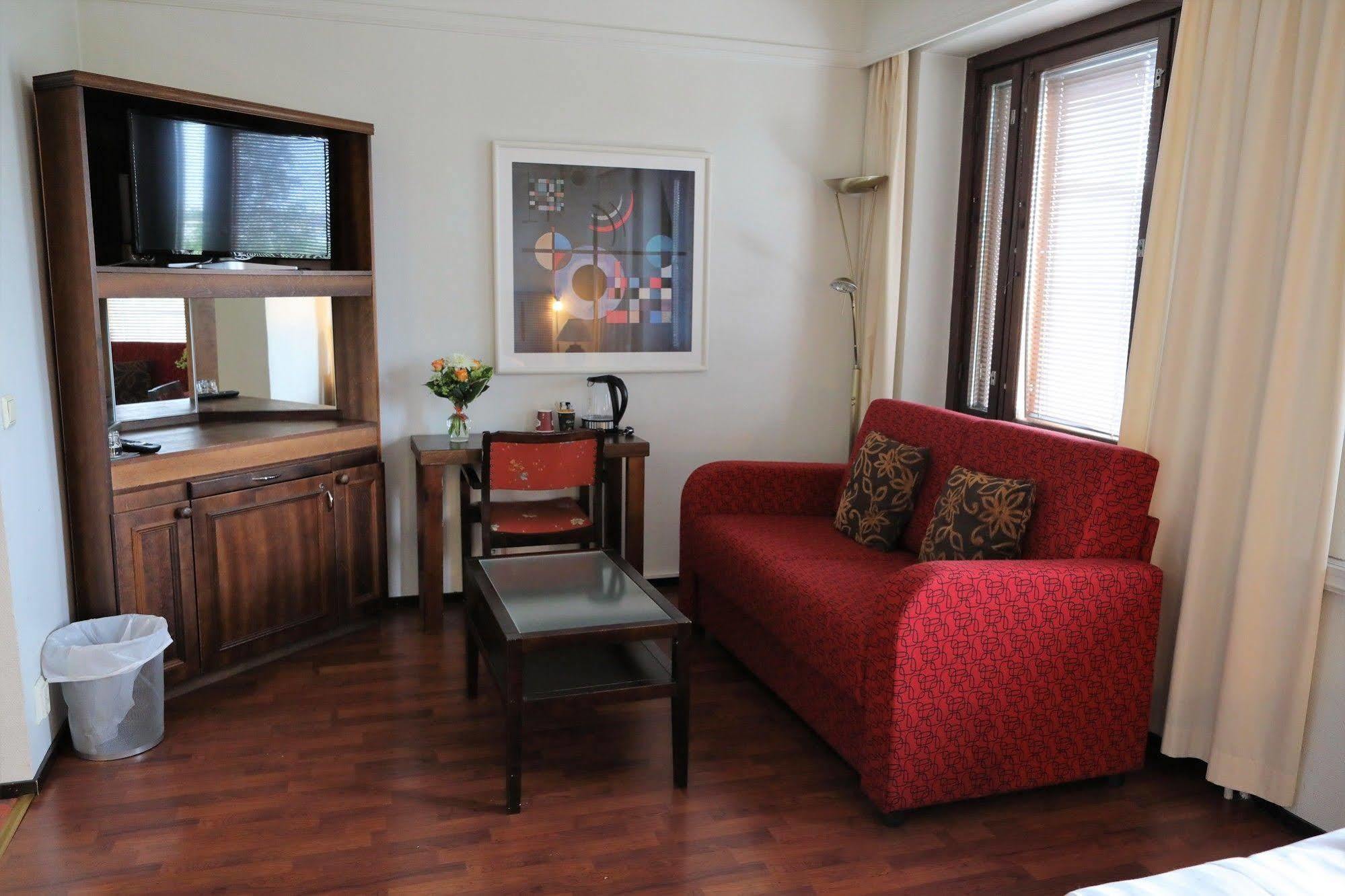 Hotel Seurahuone Kokkola Kültér fotó